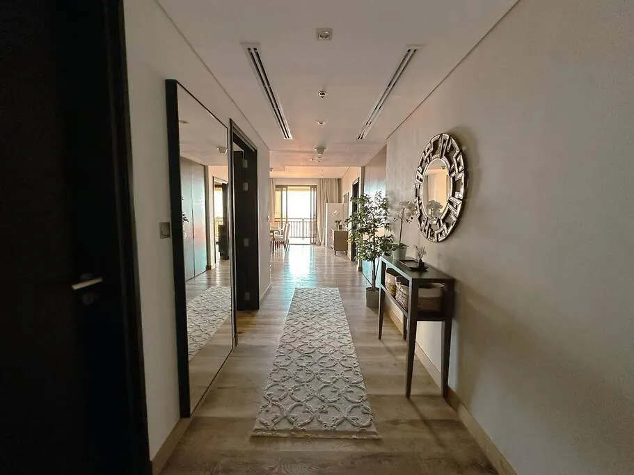 Family Friendly Apt At Palm Dubai Apartment