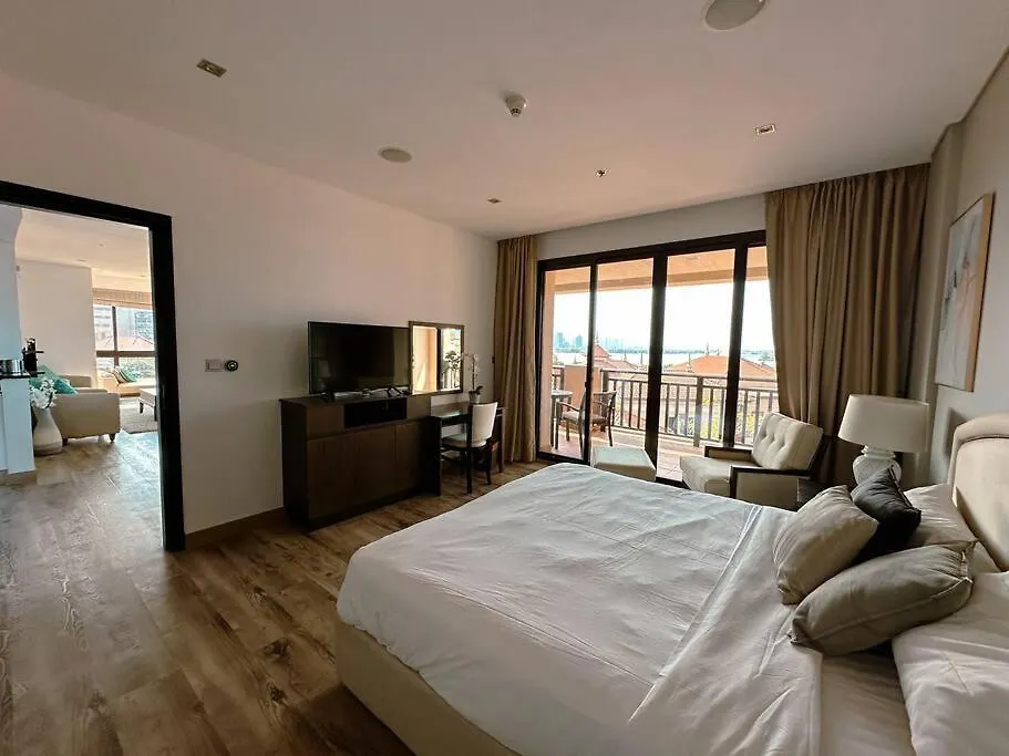 Family Friendly Apt At Palm Dubai Apartment